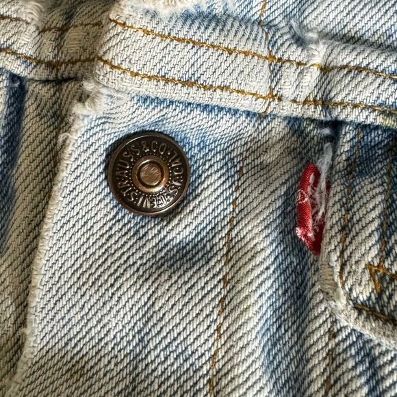 Vintage Levi’s Denim jacket for kids Made in Usa size 12 - Picture 9 of 16